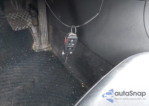 2013 Volkswagen Passat 3.6L V6 Sel Premium z USA, uszkodzony, nr VIN 1VWCM7A30DC080369